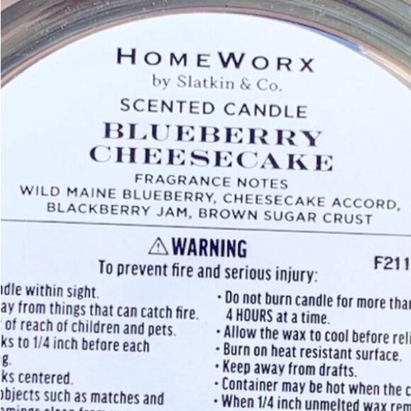 🆕 HomeWorx Blueberry Cheesecake 4 wick candle blogger fan favorite 18 oz - Picture 7 of 12